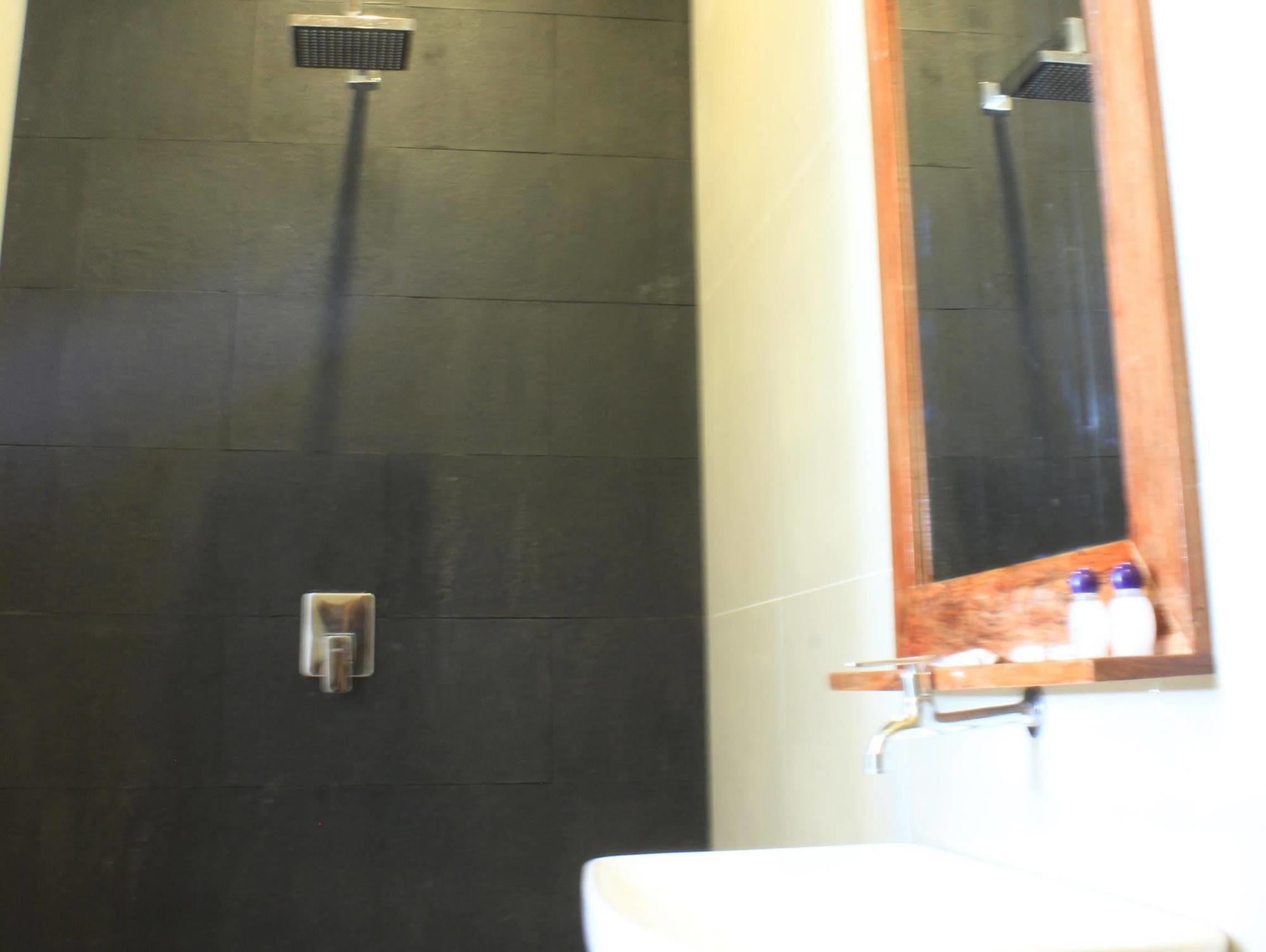 Hotel Zamburger Lombok - Previously Alam Mimpi Hotel Mangsit Ngoại thất bức ảnh